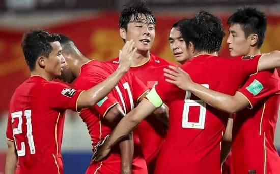 在国米4-0击败乌迪内斯之后，劳塔罗在接受赛后采访时亲承即将与国米完成续约。